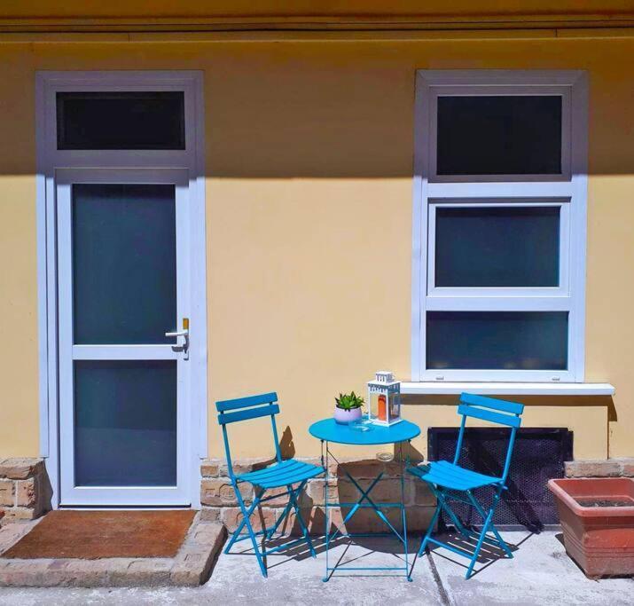 Modern Stylish 2 Bedroom Holiday Apartment Budapeste Exterior foto
